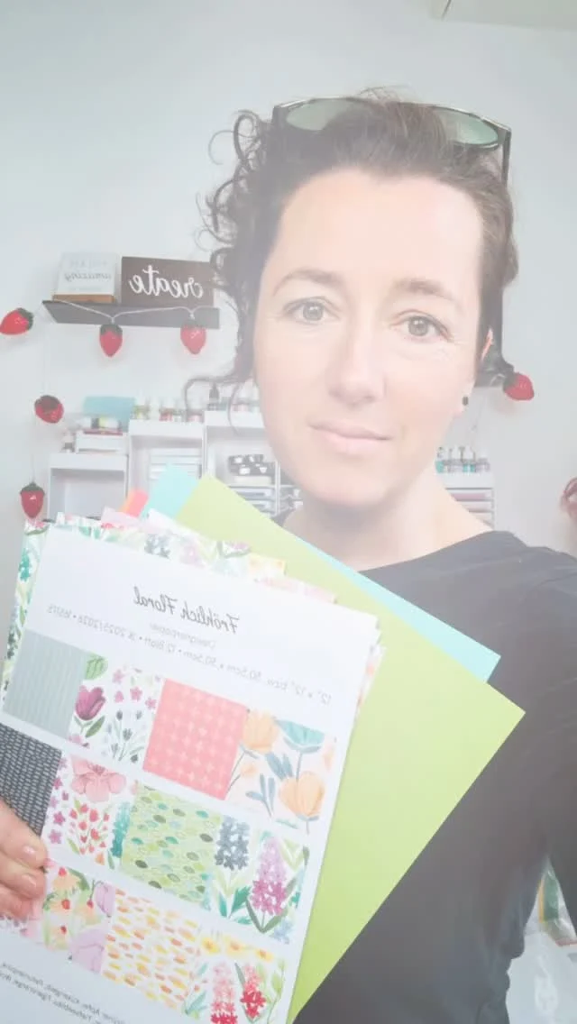 ✨ Mein neuer Kreativer Papier-Mix DSP & Bänder Share ist da!
Schnapp dir eine Viertelpackung der schönsten Designerpapiere & neuen Bänder aus dem Jahreskatalog 2025 & den Online Exklusiv Produkten 💌
➡️ jetzt Platz sichern – limitiert!
💶 ab 45 €
🍓 schreib mir einfach eine Nachricht 🤗

#KreativerPapierMix #Papershare
#InColorClub2025 #InColorsStampinUp #StampinUpIncolors #stampinup  #neueprodukte #kreativglück #StampinUpCrafts #PapercraftTutorials #StampinUpTutorial #HandmadeCrafts #CreativeStampinUp #DIYCrafts #StampinUpProjects #CraftingIdeas #Bastelspaß #Kreativstündchen #Bastelideen #HandgemachtMitLiebe #KreativitätTeilen #StampinUpDemo #StampinUpDemonstrator #StampinUpEurope #StampinUpÖsterreich #StampinUpDeutschland